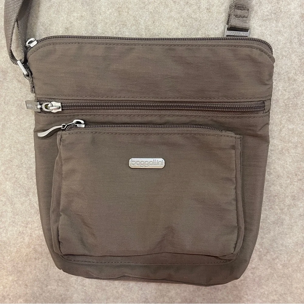 Baggallini Brown Portobello Zip Pocket Nylon Crossbody Bag